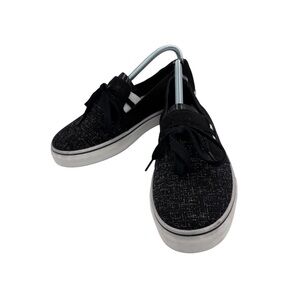 Black Women’s Slip On Shoe Size 9